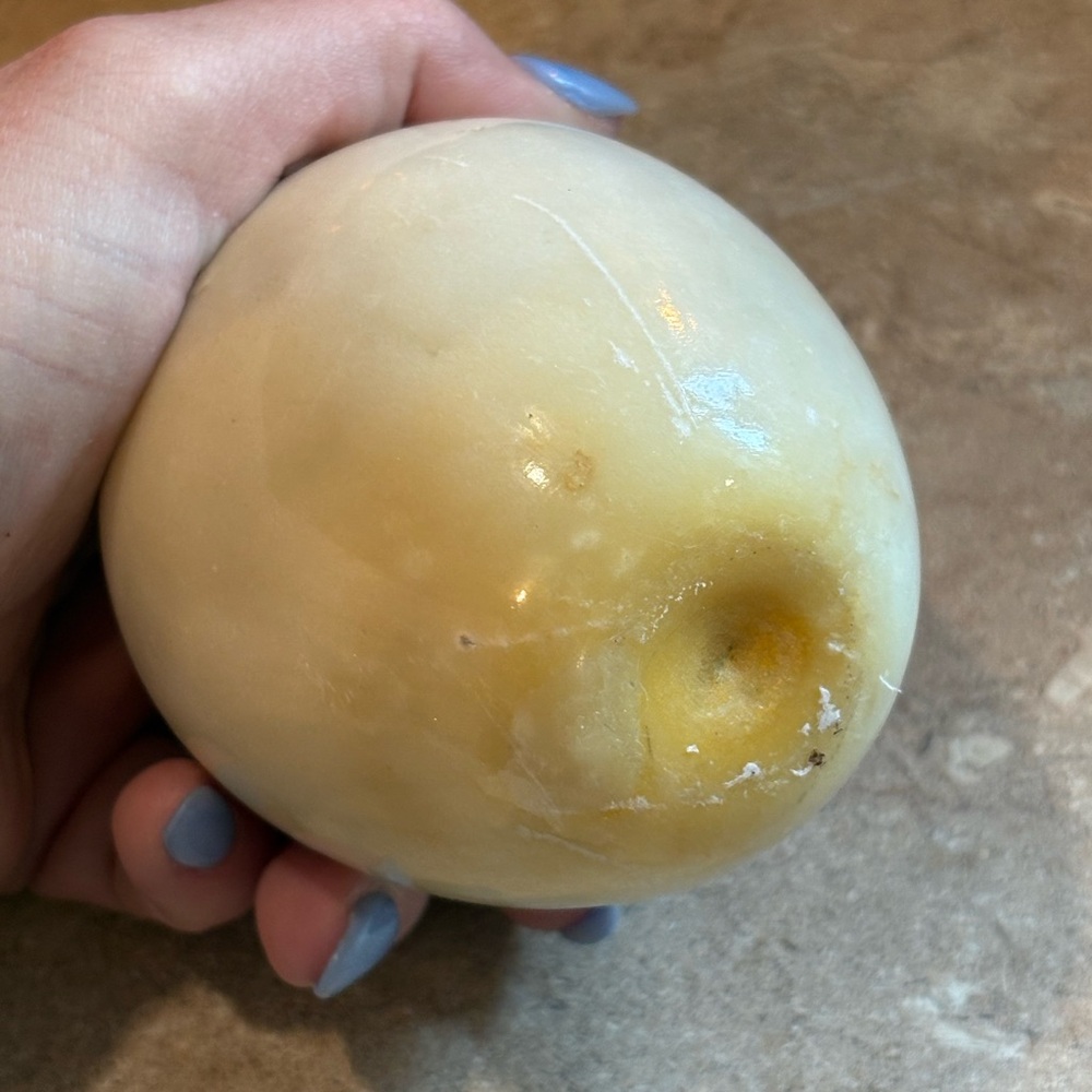 Elegant Cream Marble Apple Decor - Picture 5 of 9